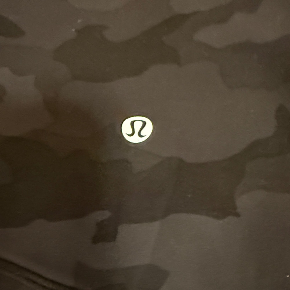 Lululemon Camo Black Leggings - 12 Tall - Picture 3 of 7